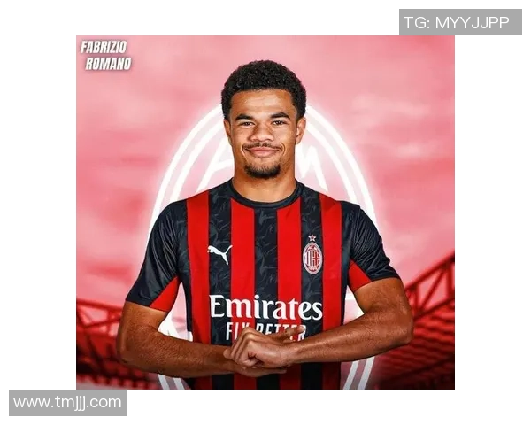 英超激战：AC米兰与曼联鏖战90分钟终成平局引发全场热议